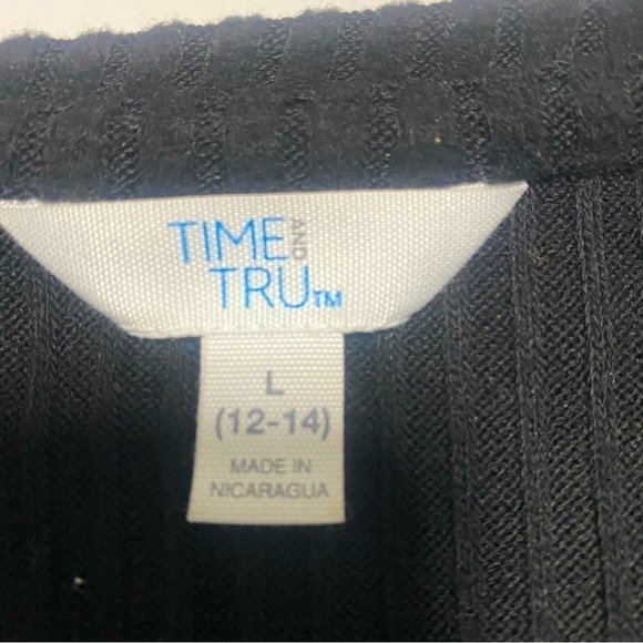 Time and Tru Women’s Black Long Sleeve Oversize Sweater Size Large - Picture 5 of 7